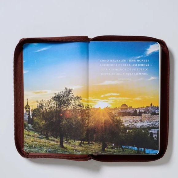 Biblia Tierra Santa with Closure / Leather - Picture 7 of 13